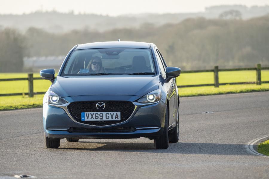  Mazda2 2019 года  (UK) (фото 11 из 54)